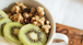 Kiwis y nueces