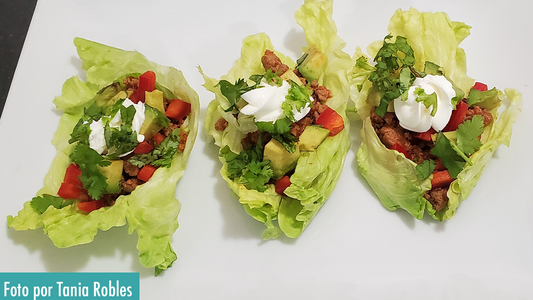 Tacos de lechuga rellenos con ternera