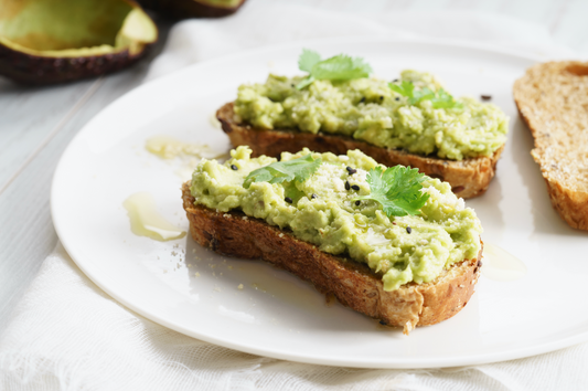 Tostada con aguacate